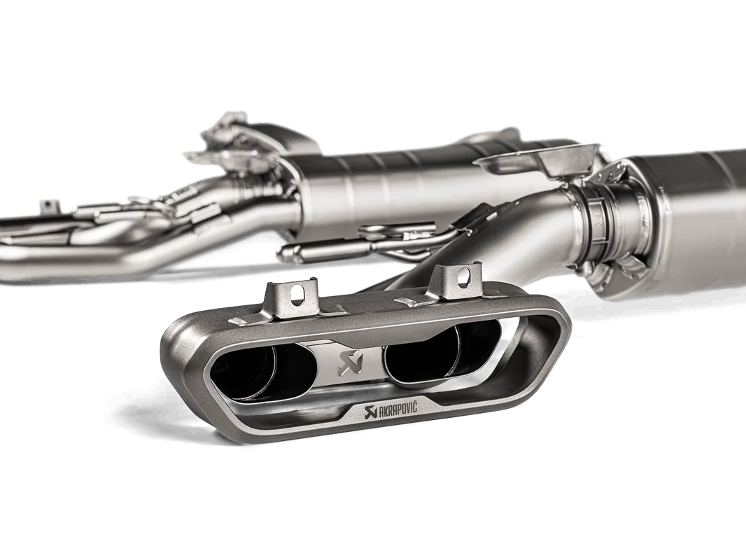 Akrapovic exhaust Mercedes G63 AMG 4X4 SQUARED - Image 3
